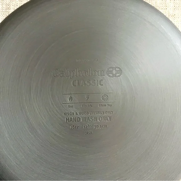Calphalon Classic Hard-Anodized Nonstick 12” All Purpose Pan w/ Cover LIKE NEW - Picture 13 of 15